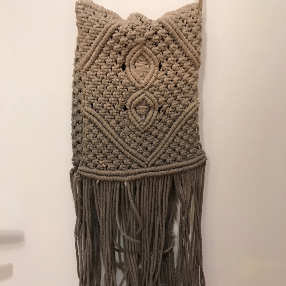 Knitted purse